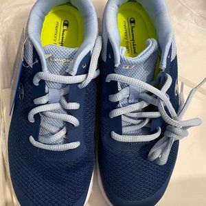 Memory Foam Champions Sneakers